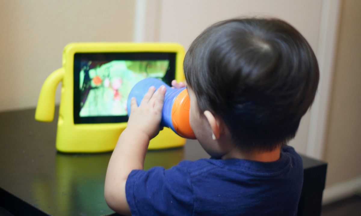 How much screen time is too much