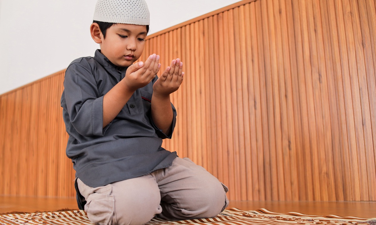 When to Start Teaching Salah for Kids
